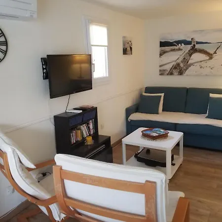 Maison De Climatisee بيت للعطل